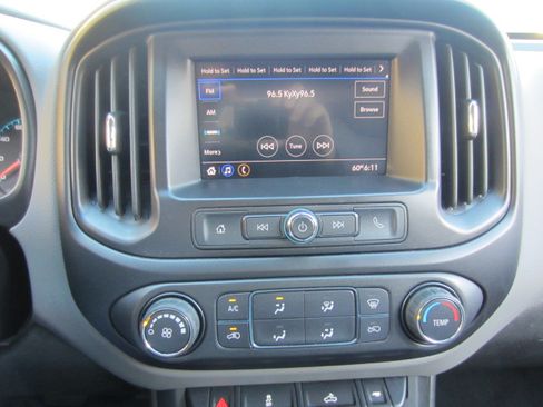 Used 2021 Chevrolet Colorado LS image 8