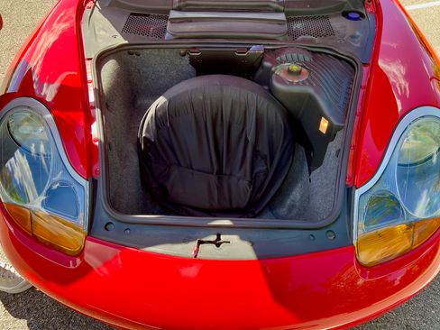 Used 2000 Porsche Boxster RWD image 9