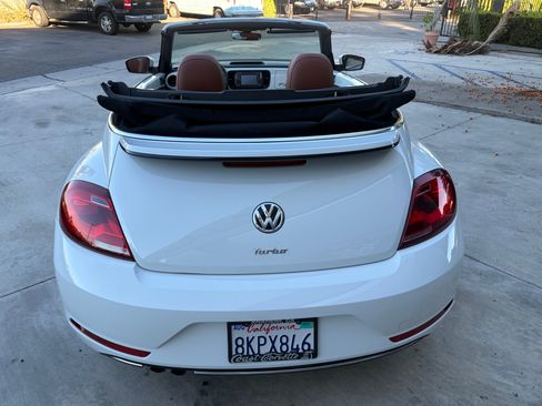 Used 2017 Volkswagen Beetle 1.8T Convertible FWD image 39