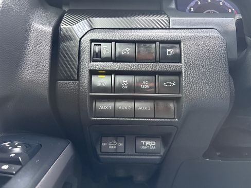 Used 2024 Toyota Tacoma TRD Pro image 31