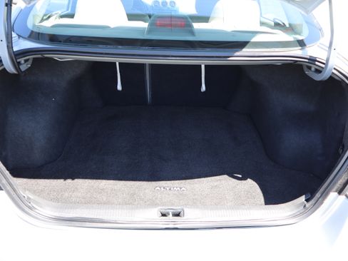 Used 2012 Nissan Altima 2.5 FWD image 25