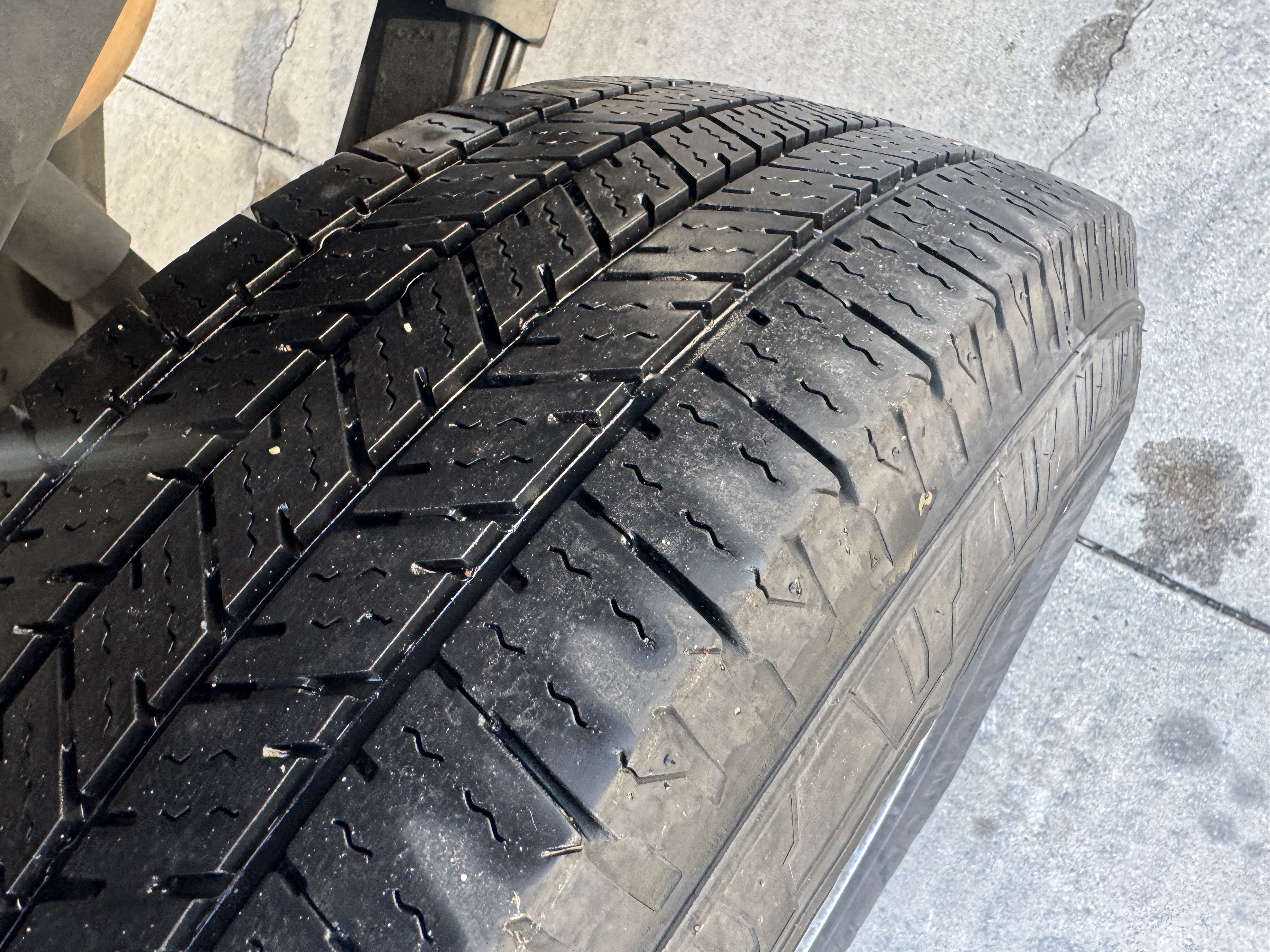 Used 2014 Ford E-250 and Econoline 250 UNAVAIL RWD image 13
