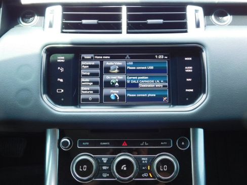 Used 2015 Land Rover Range Rover Sport HSE AWD/4WD image 15