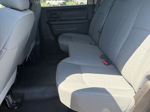 Used 2019 RAM 1500 2WD Crew Cab Classic Tradesman image 15