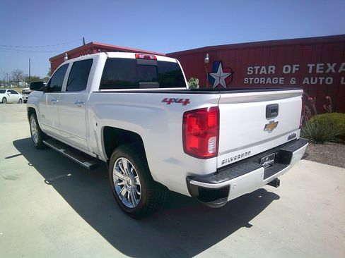 Used 2016 Chevrolet Silverado 1500 High Country AWD/4WD image 3