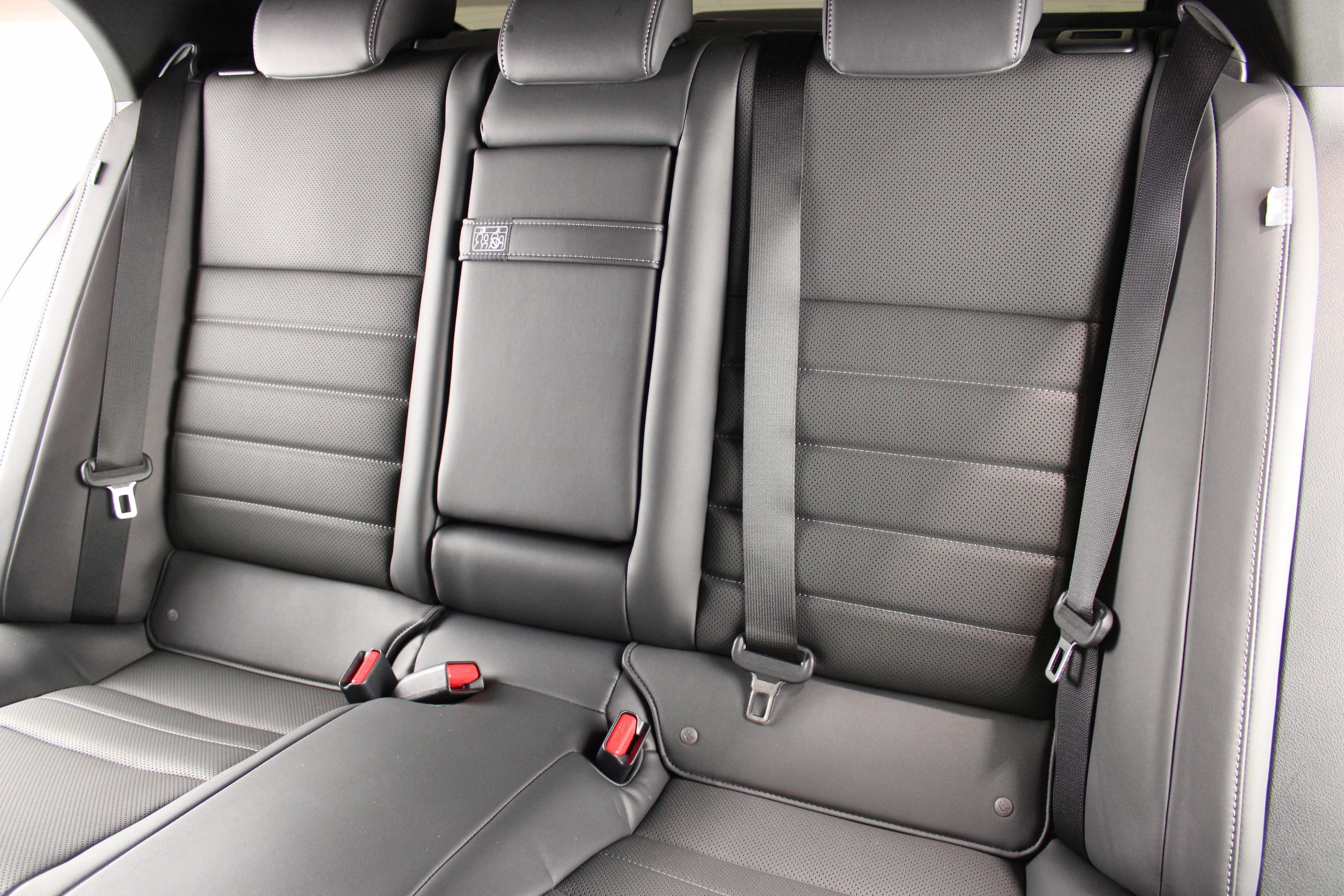 Used 2025 Lexus IS 350 F Sport RWD image 9