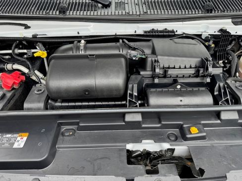 Used 2024 Ford E-350 and Econoline 350 image 27