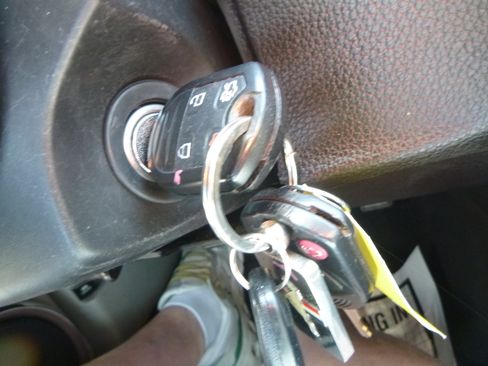 Used 2010 Ford Mustang Premium image 21