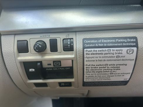 Used 2012 Subaru Outback 2.5i Premium AWD/4WD image 13