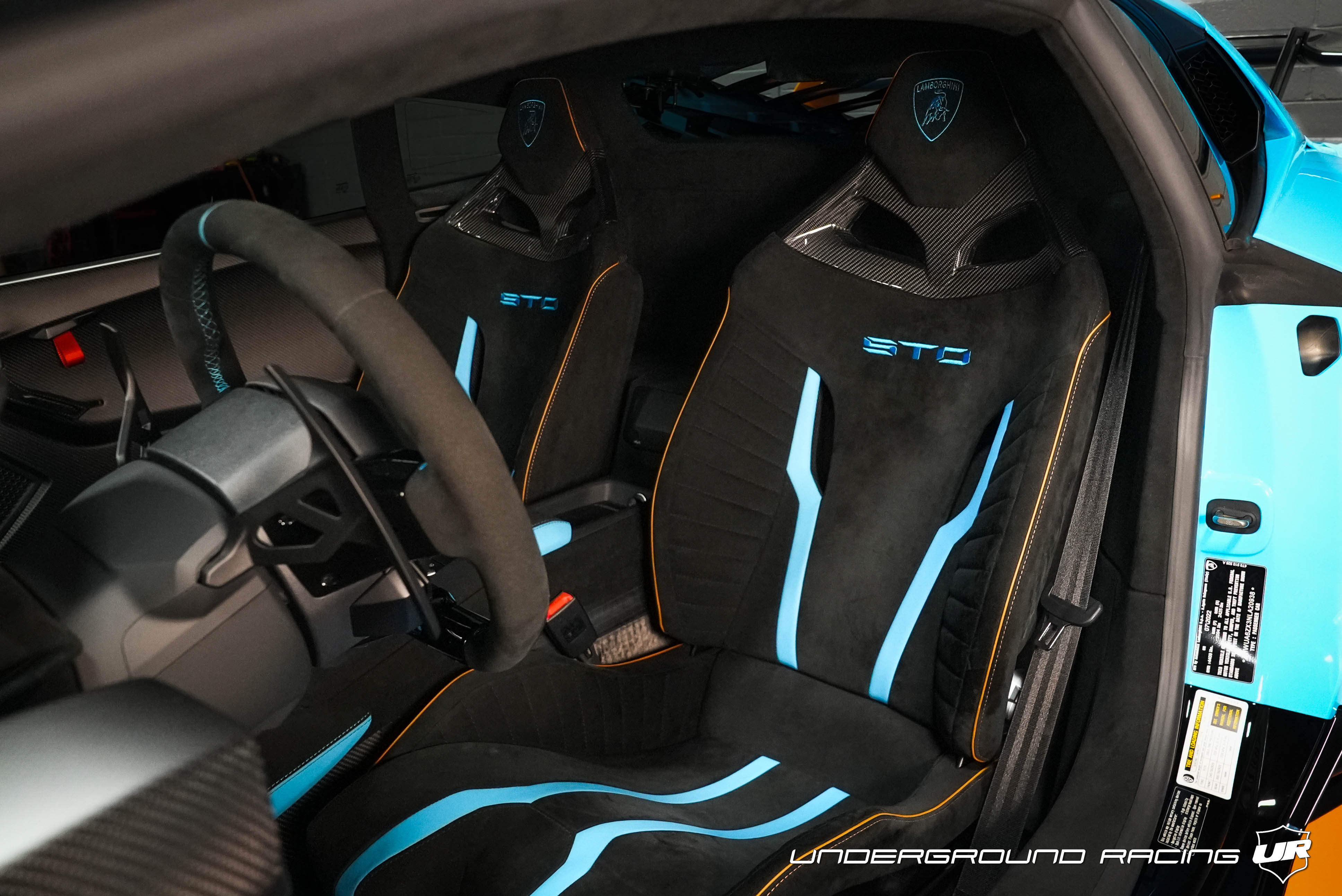 Used 2022 Lamborghini Huracan STO Coupe RWD image 15