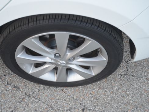 Used 2014 Hyundai Accent SE image 22
