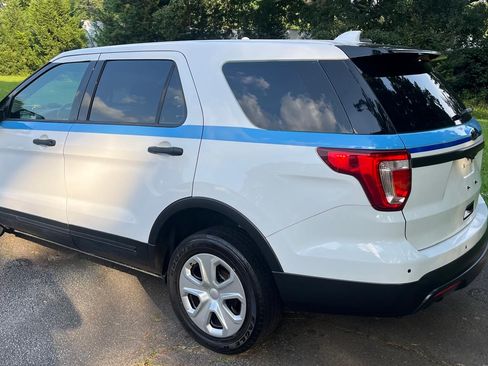 Used 2017 Ford Explorer 4WD Police Interceptor image 7
