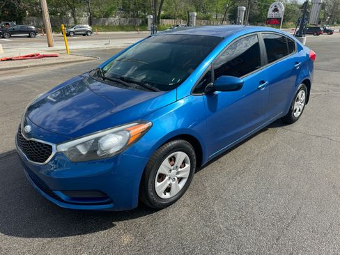 Used 2014 Kia Forte LX image 1