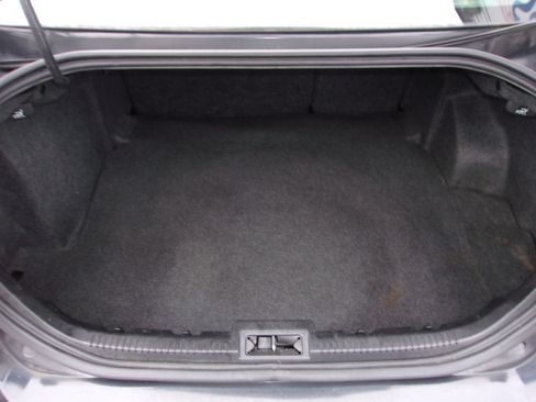 Used 2011 Ford Fusion SE image 7