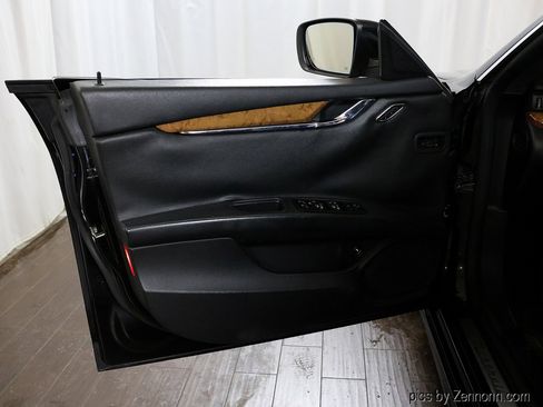 Used 2014 Maserati Quattroporte GTS image 26