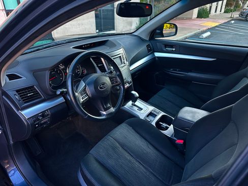 Used 2014 Subaru Outback 2.5i Premium Wagon 4D AWD/4WD image 28