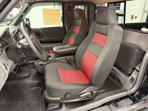 Used 2009 Ford Ranger FX4 image 19