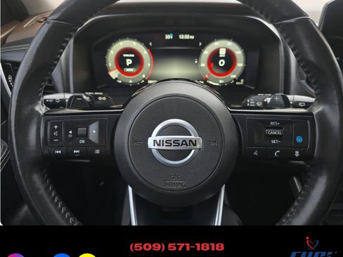 Used 2021 Nissan Rogue Platinum image 14