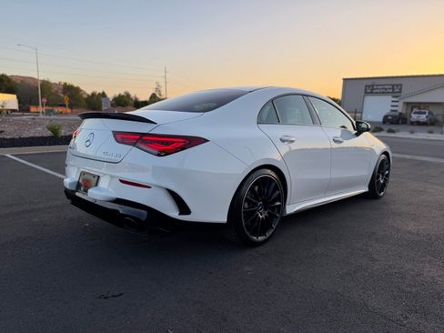 Used 2021 Mercedes-Benz CLA 35 AMG image 5