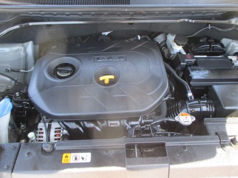 Used 2016 Kia Soul + FWD image 18