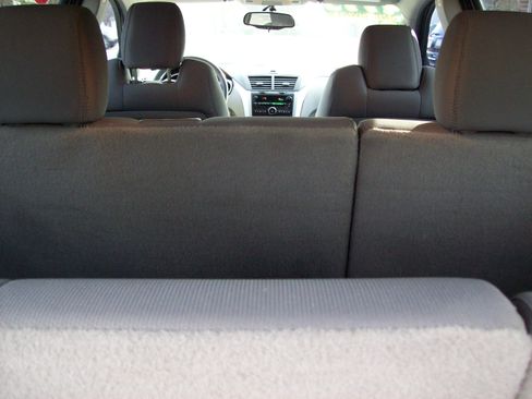 Used 2012 Chevrolet Traverse LS image 14