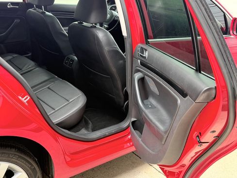 Used 2012 Volkswagen Jetta TDI image 15