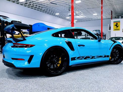 Used 2019 Porsche 911 GT3 RS image 18