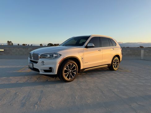 Used 2018 BMW X5 xDrive40e AWD/4WD image 4