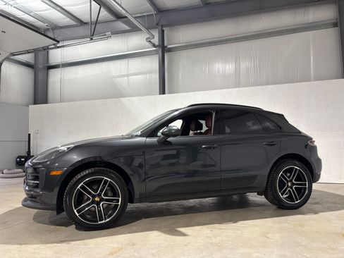 Used 2020 Porsche Macan image 2