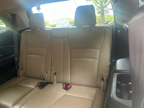 Used 2016 Honda Pilot AWD EX-L image 27