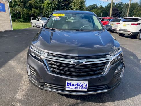 Used 2023 Chevrolet Equinox LT image 3