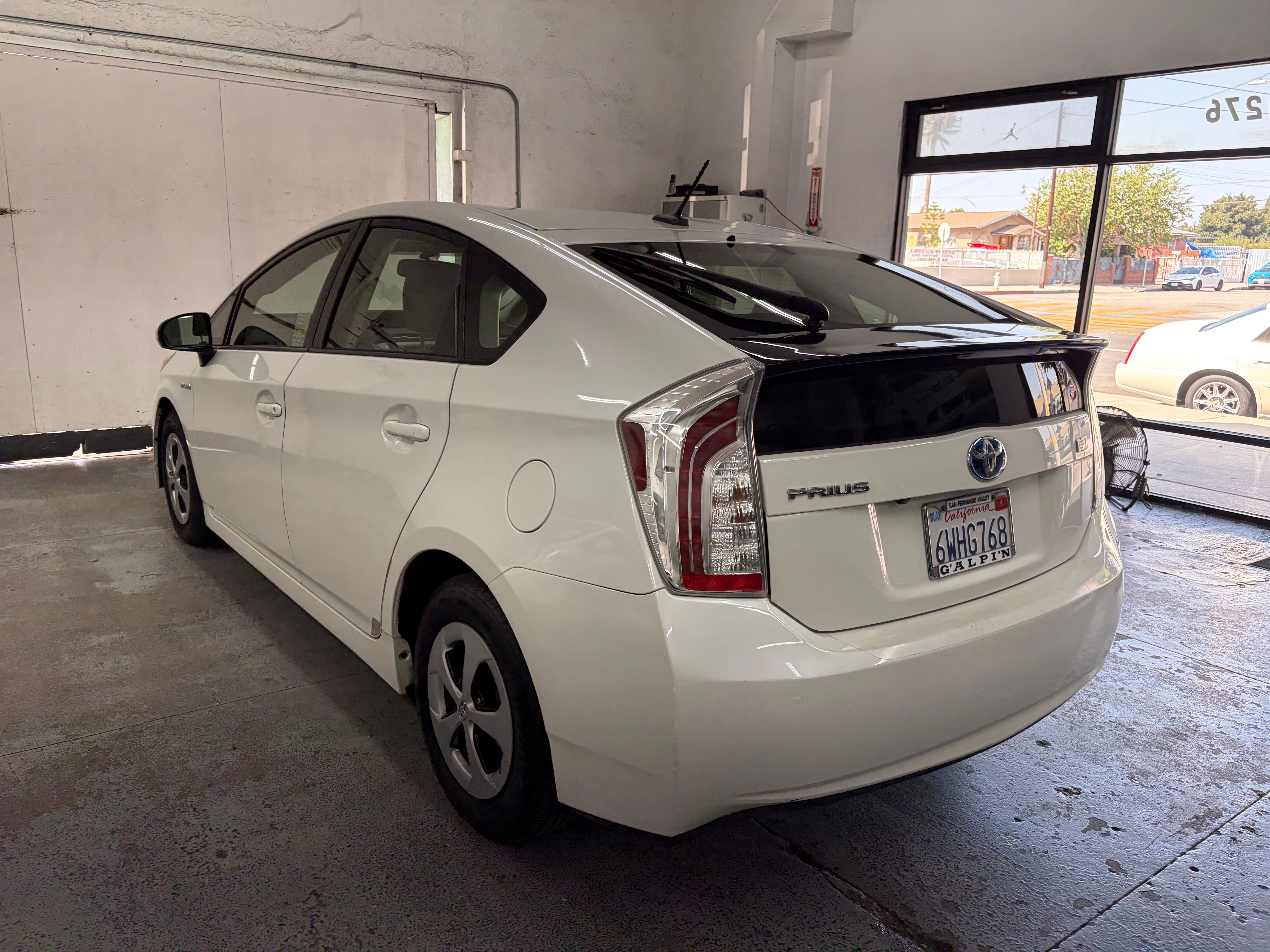 Used 2012 Toyota Prius Four Hatchback 4D FWD image 5