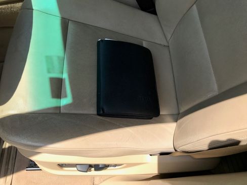 Used 2008 BMW X5 3.0si image 12