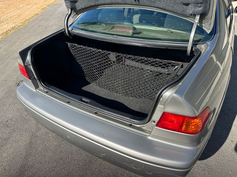 Used 2001 Toyota Camry UNAVAIL FWD image 11