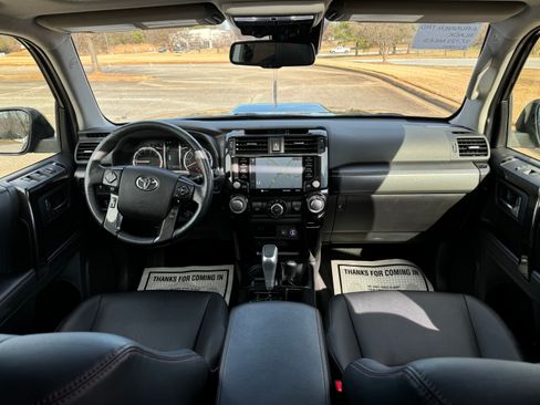 Used 2023 Toyota 4Runner TRD Off-Road Premium image 18