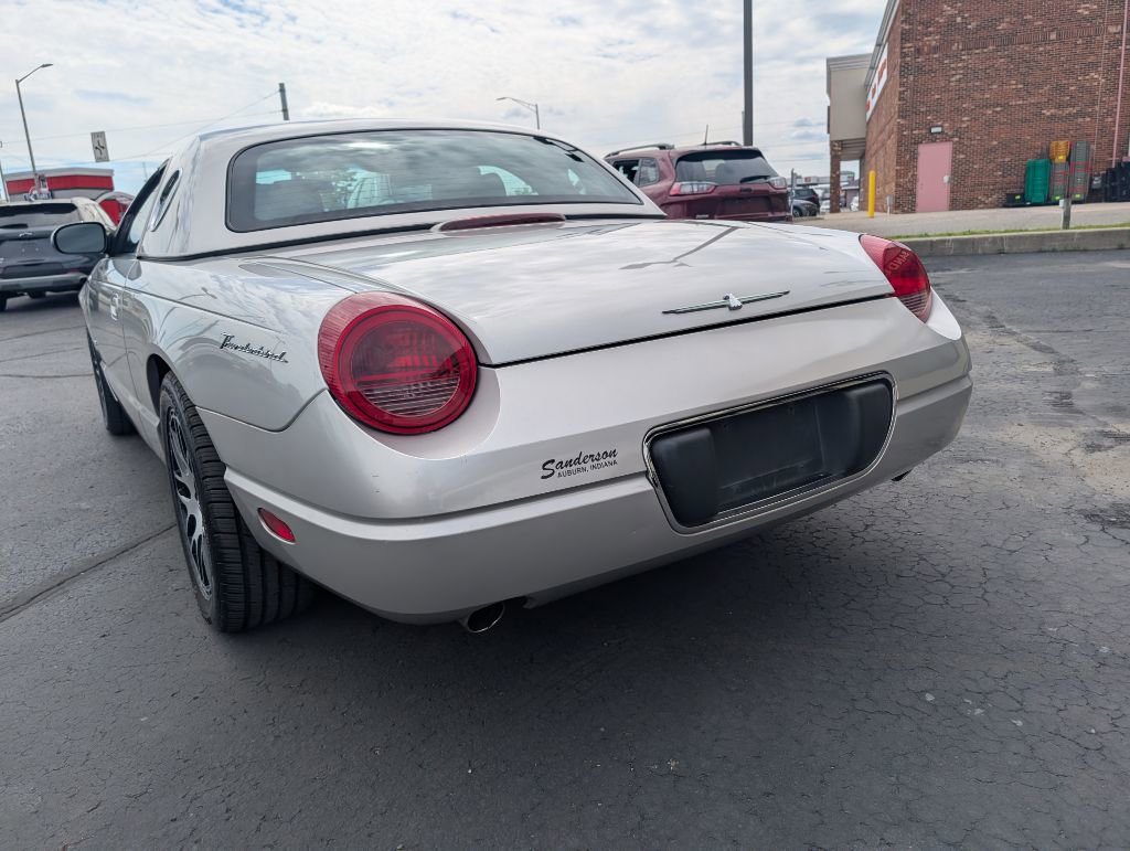Used 2004 Ford Thunderbird Deluxe RWD image 5