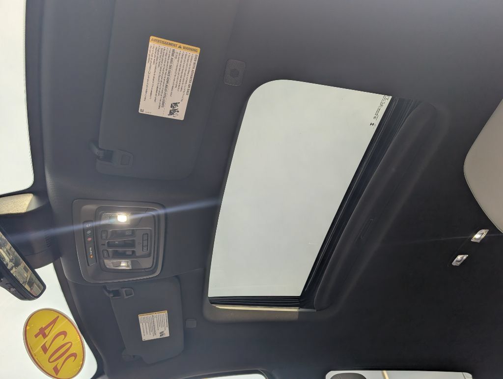 Used 2024 Chevrolet Silverado 2500 4x4 Crew Cab LTZ image 13