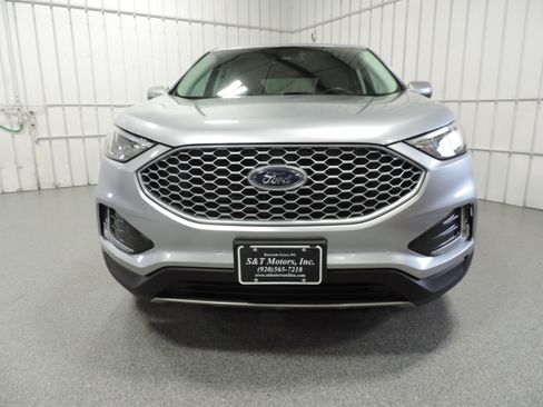 Used 2024 Ford Edge SEL image 6