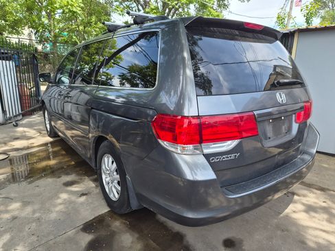 Used 2010 Honda Odyssey EX-L image 3