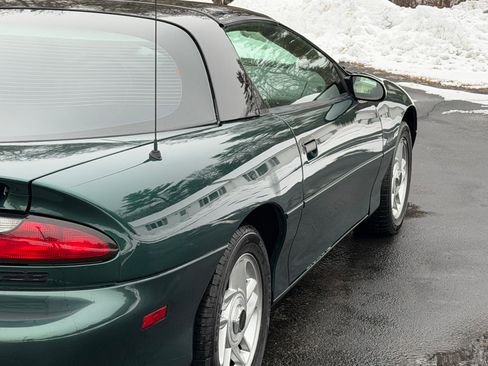 Used 1994 Chevrolet Camaro Z28 image 5