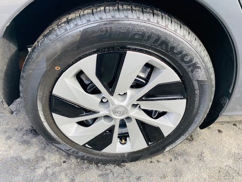 Used 2024 Nissan Altima 2.5 S image 15