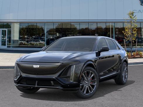 New 2026 Cadillac Lyriq V image 6