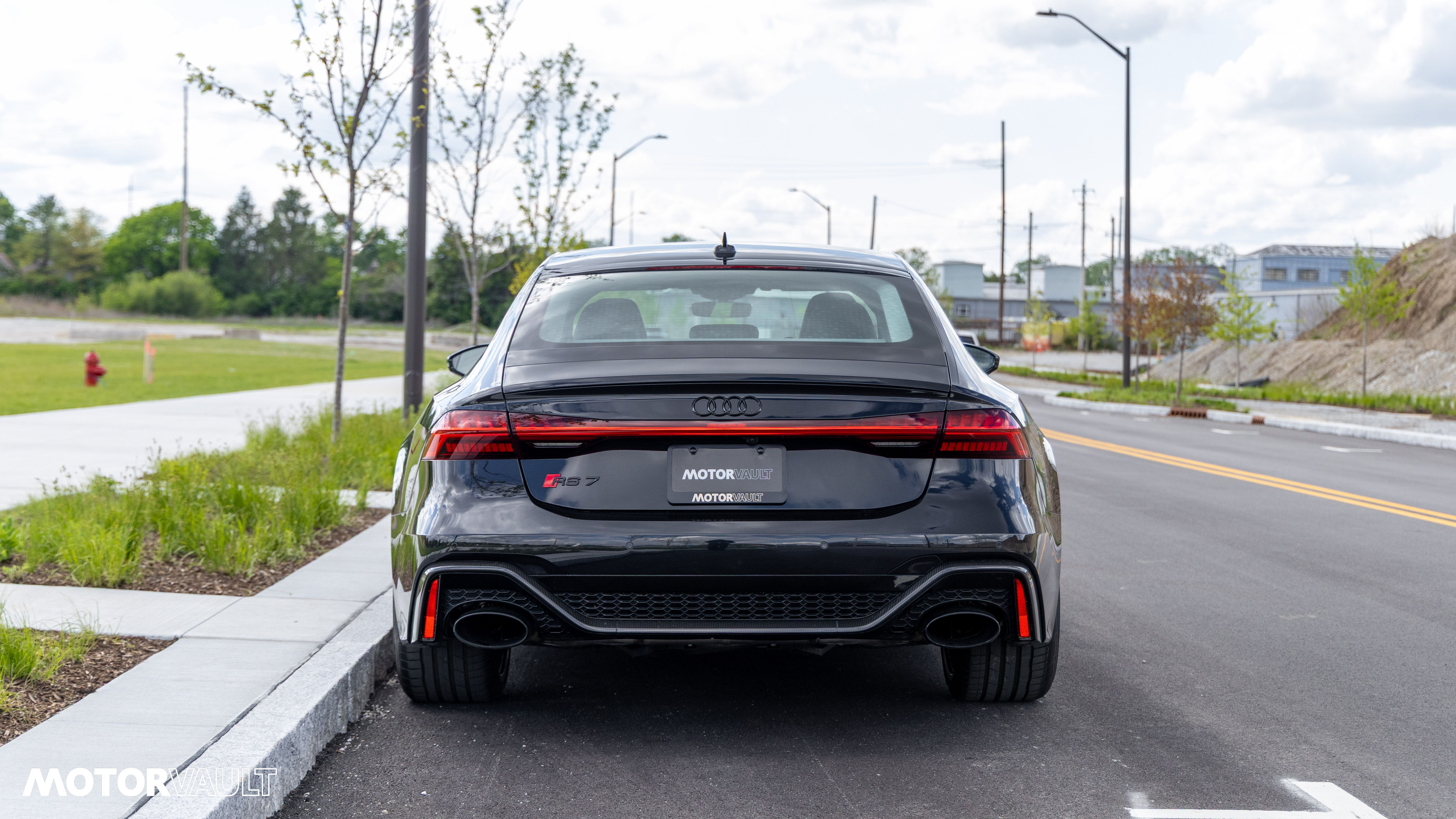 Used 2022 Audi RS 7 Sportback AWD/4WD image 13