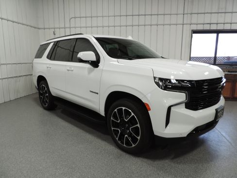 Used 2023 Chevrolet Tahoe RST image 9