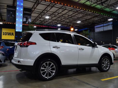 Used 2017 Toyota RAV4 FWD image 14