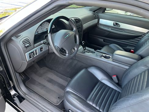 Used 2002 Ford Thunderbird UNAVAIL RWD image 13