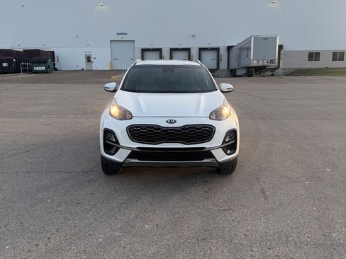 Used 2021 Kia Sportage S image 8