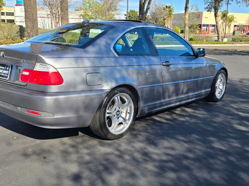 Used 2006 BMW 330Ci image 7