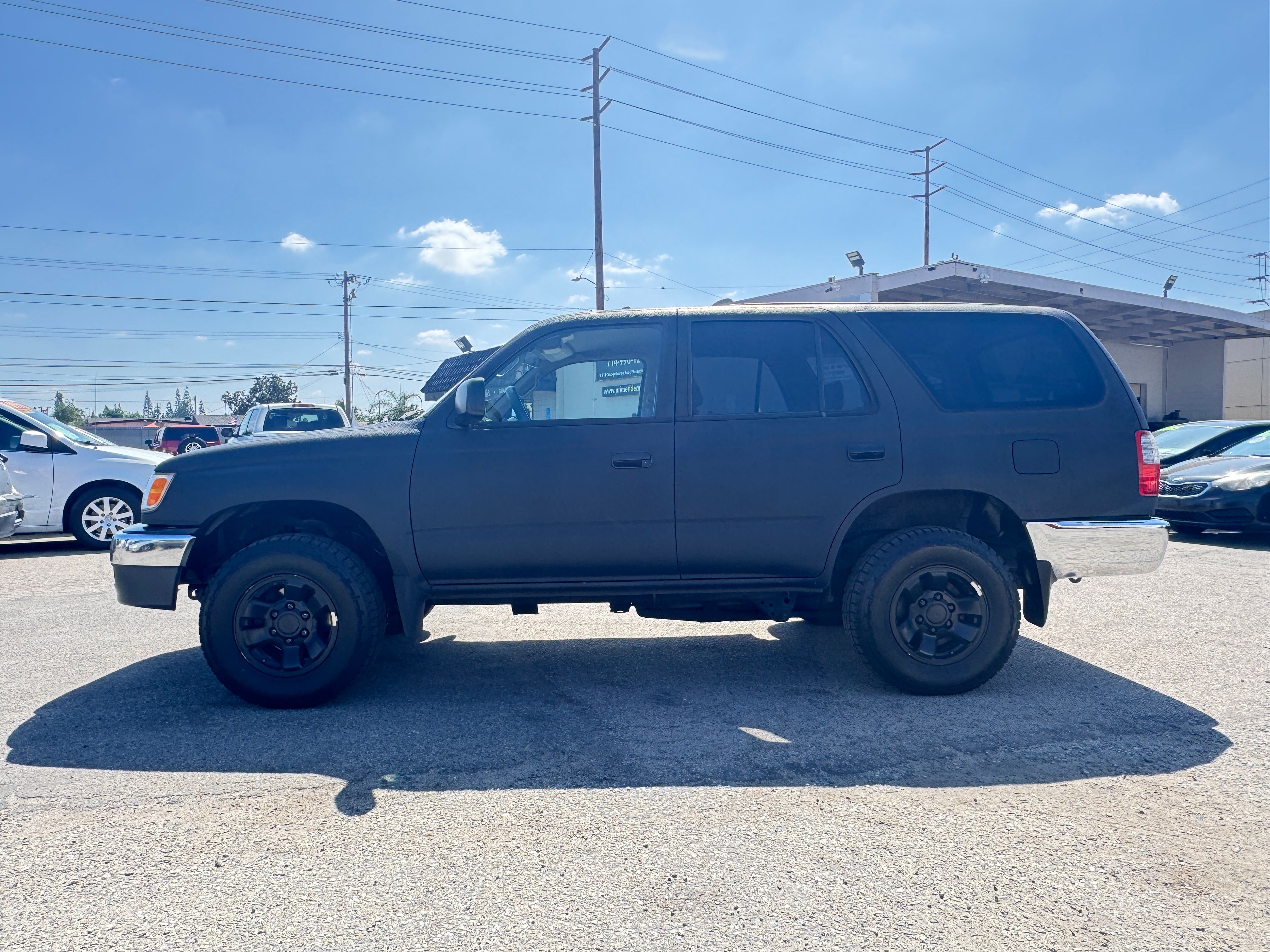 Used 1999 Toyota 4Runner 2WD SR5 image 4