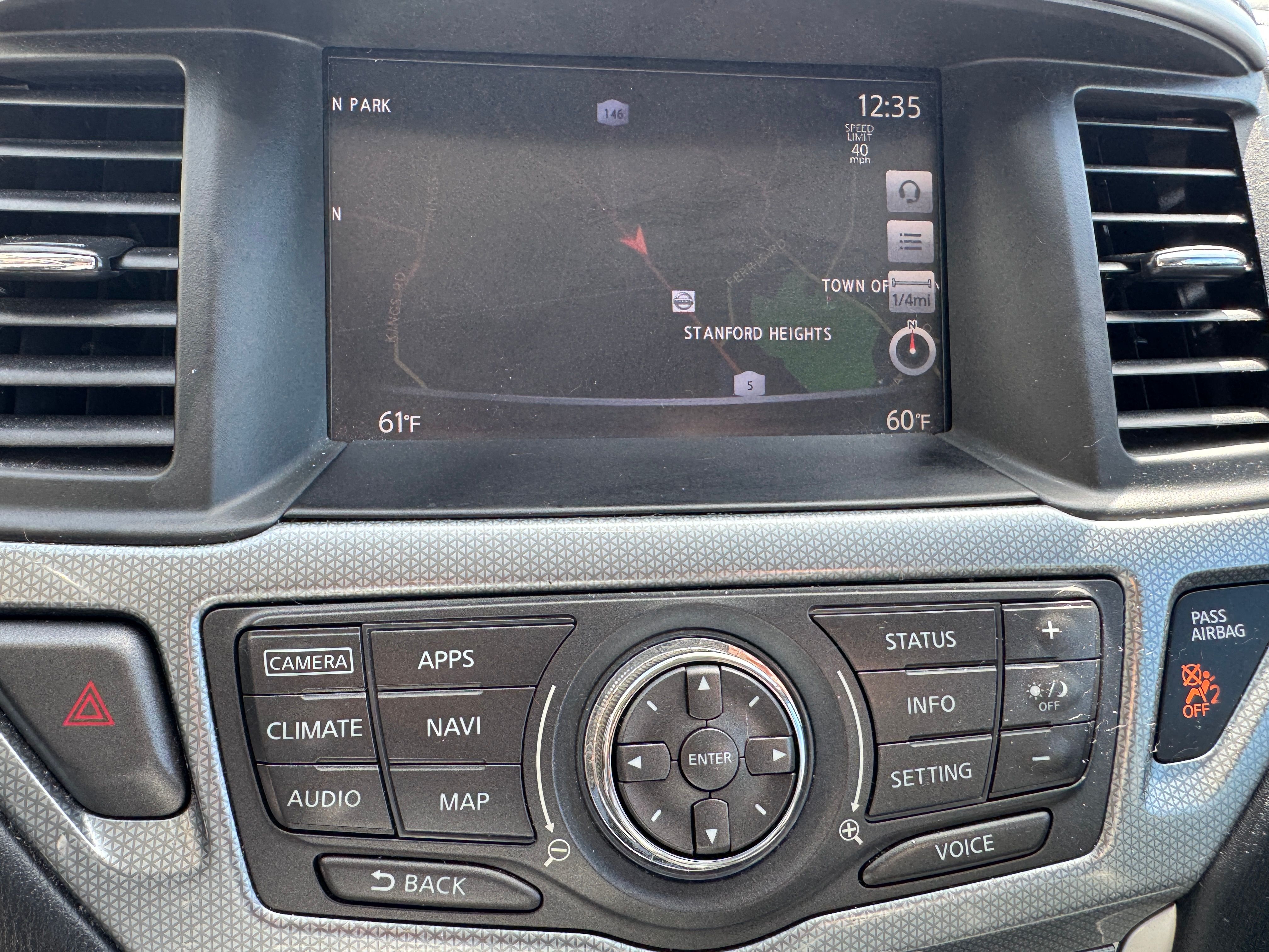 Used 2017 Nissan Pathfinder 4WD SL w/ Premium Package image 22